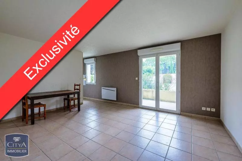 Illustration pour Appartement 2 pièces 47m² Photo Appartement 2 pièces 47m²