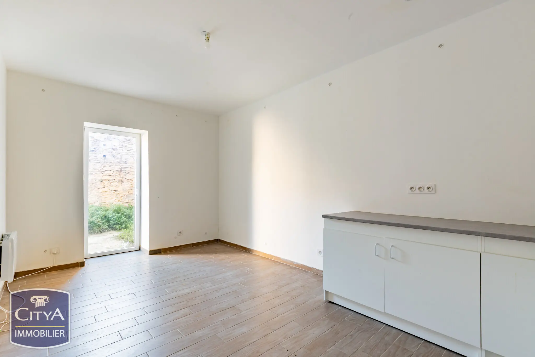 Photo 10 Immeuble 180m²
