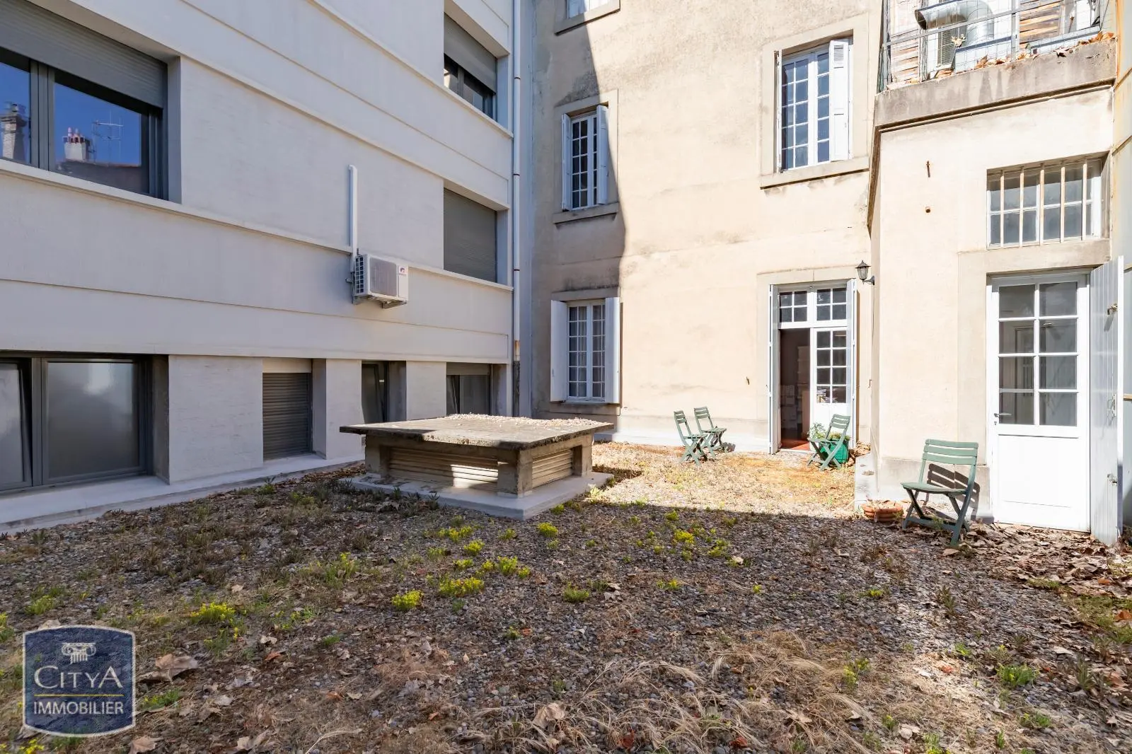 Photo 11 Appartement 5 pièces 170m²