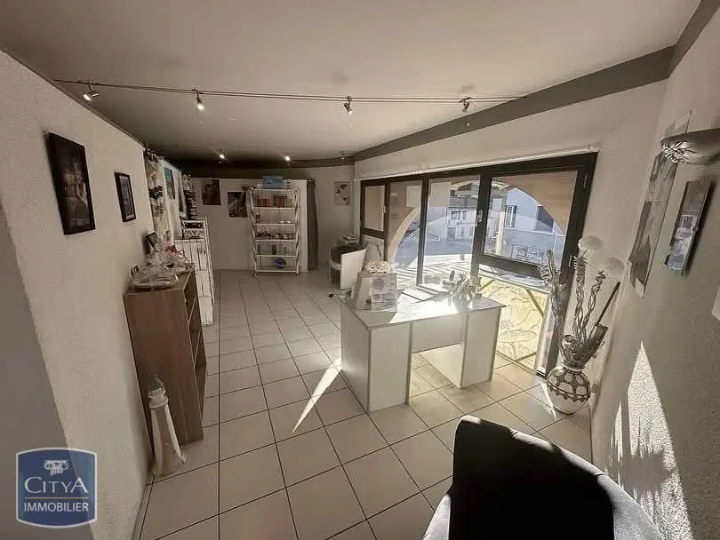 Photo 2 Local Commercial 49m²