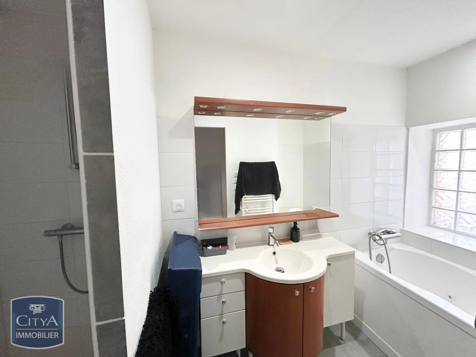 Photo 4 Immeuble 252m²