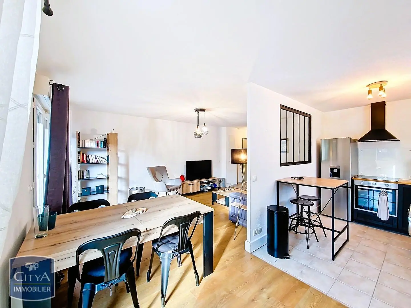 Photo 2 Appartement 3 pièces 65m²