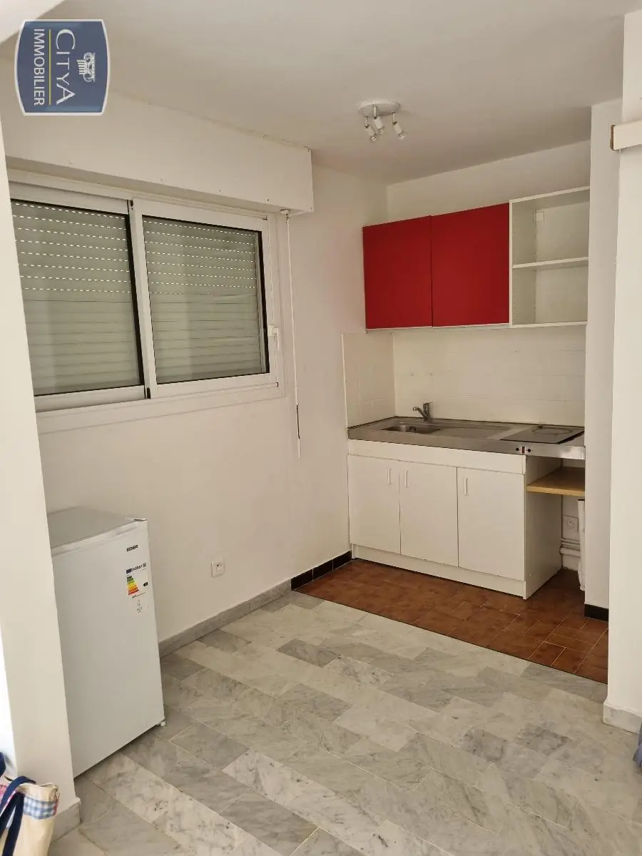 Photo 2 Appartement 1 pièce 24.71m²
