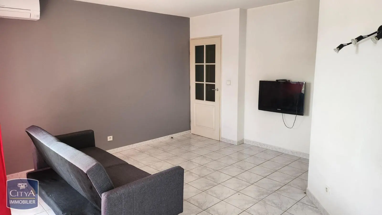 Photo 3 Appartement 2 pièces 43.77m²