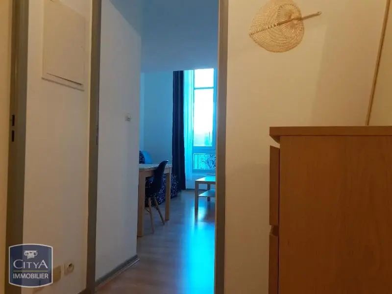 Photo 6 Appartement 1 pièce 23.67m²