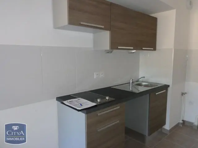 Photo 2 Appartement 1 pièce 29.81m²