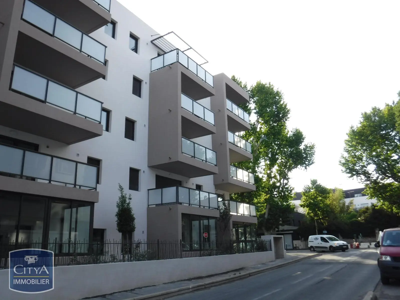 Photo 1 Appartement 1 pièce 37.6m²