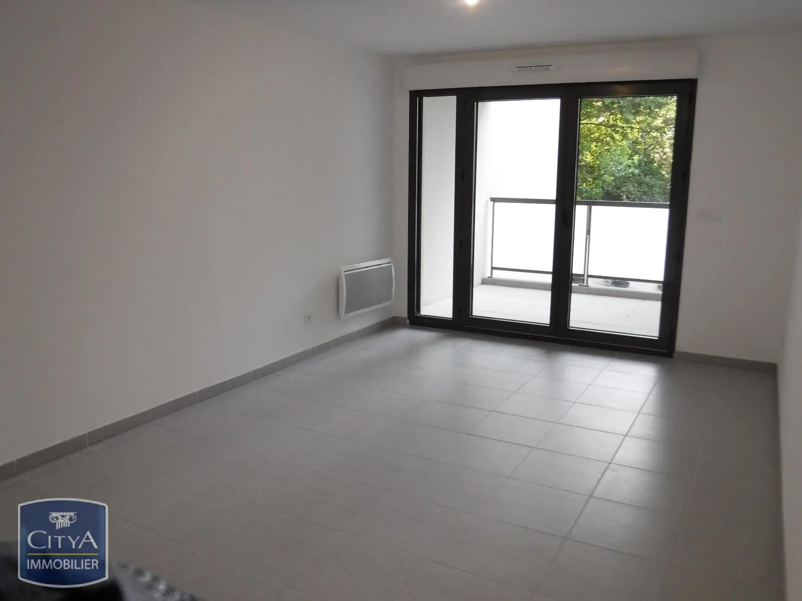 Photo 2 Appartement 1 pièce 37.6m²