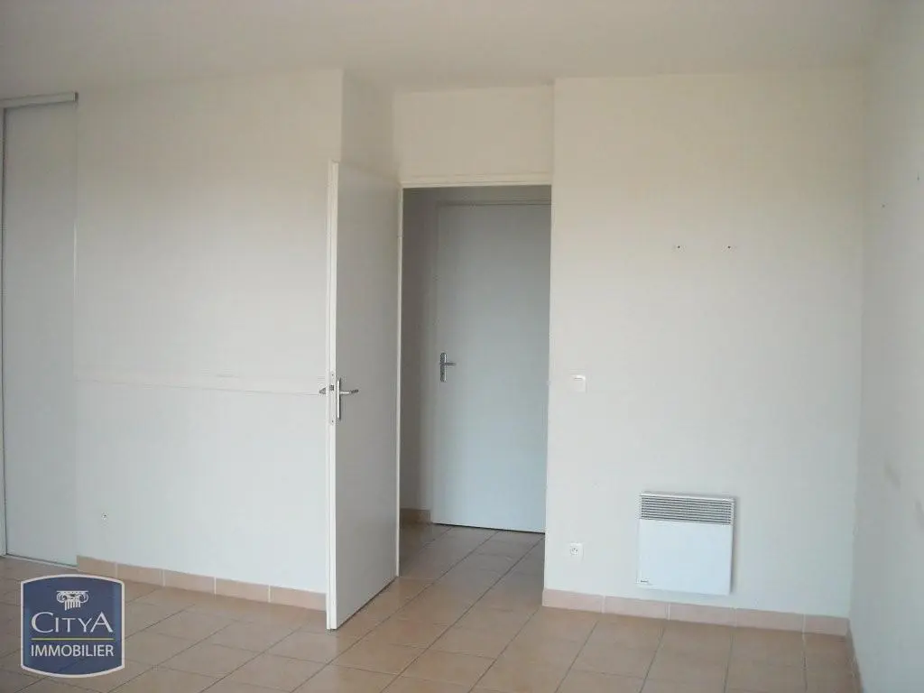 Appartement 3 pièces 55 m² · à Frontignan · 54,6 m² · 781 €/mois