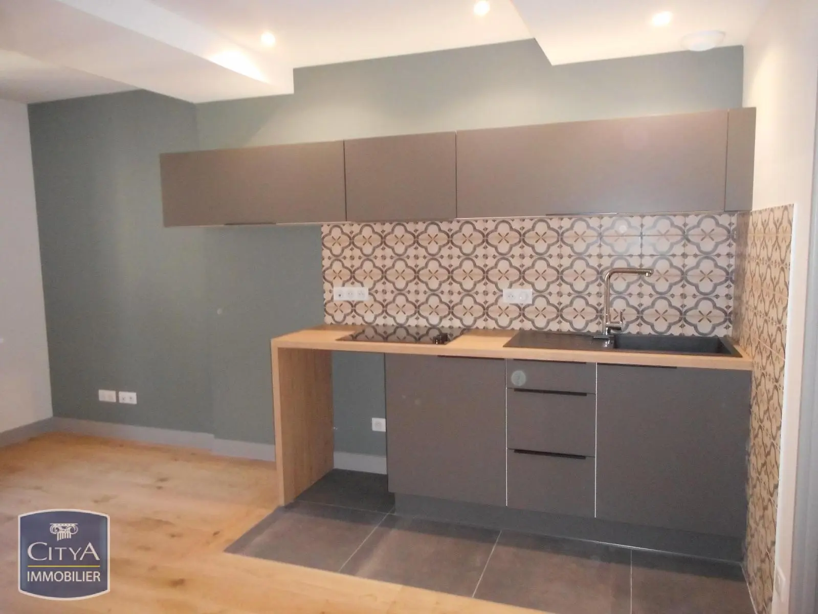 Photo 3 Appartement 1 pièce 26.9m²