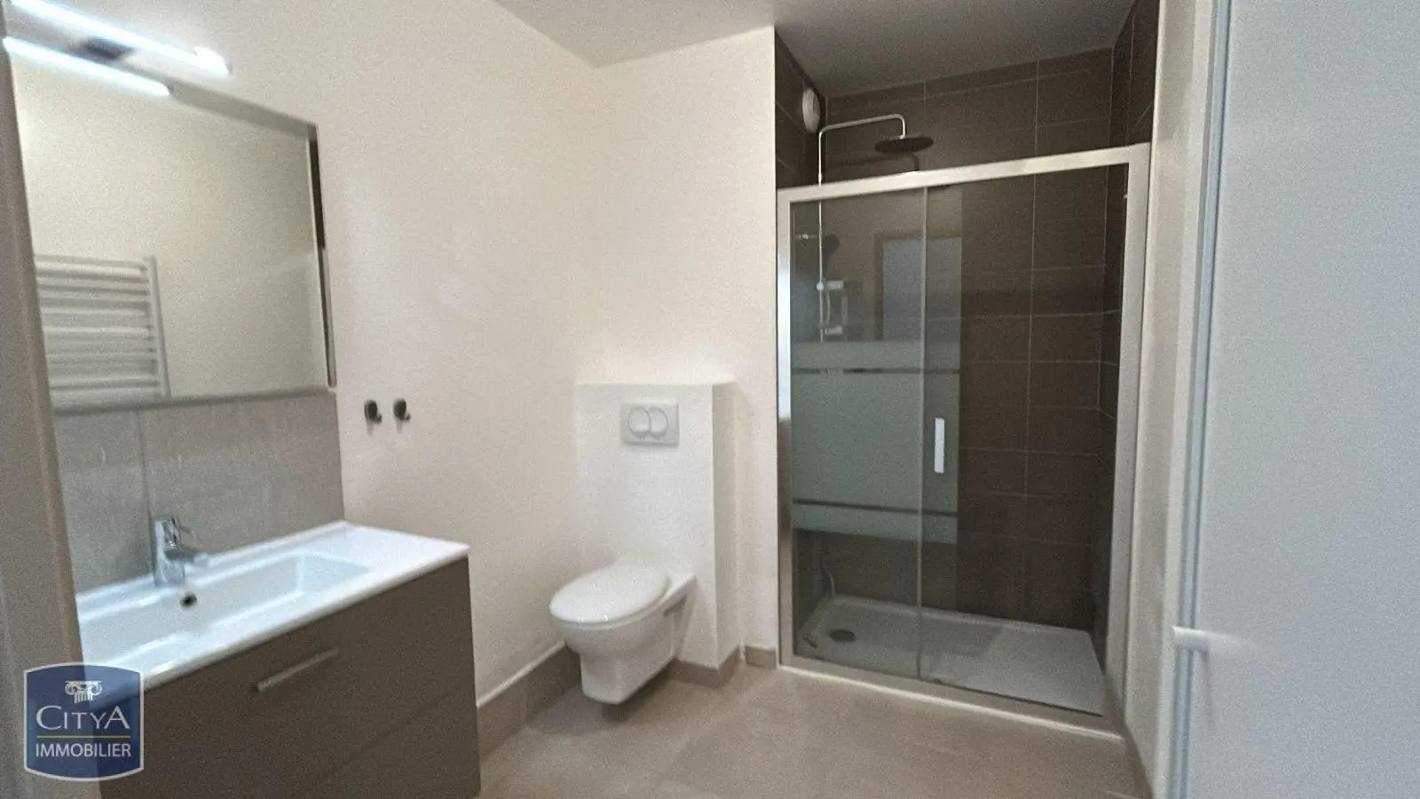 Photo 8 Appartement 1 pièce 27.95m²