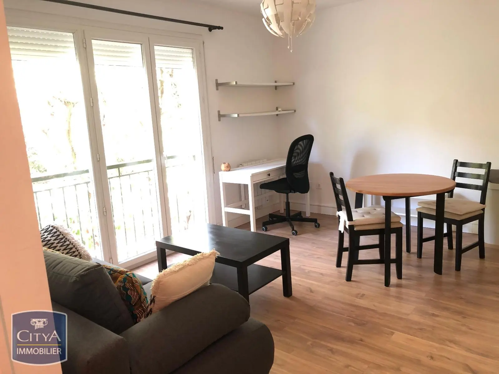 Photo 1 Appartement 2 pièces 30.7m²