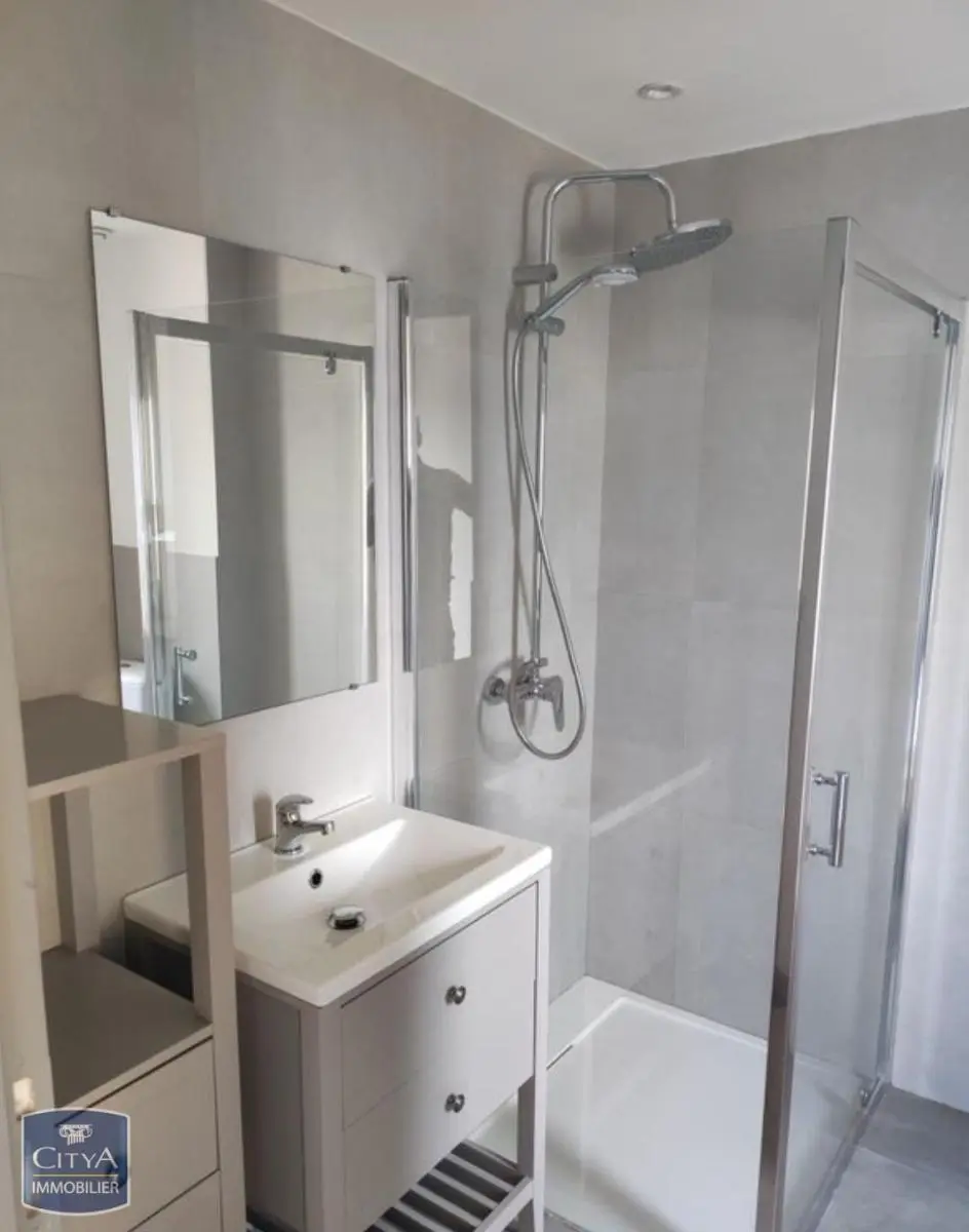 Photo 5 Appartement 1 pièce 28m²