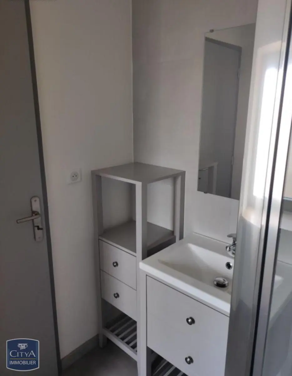 Photo 6 Appartement 1 pièce 28m²