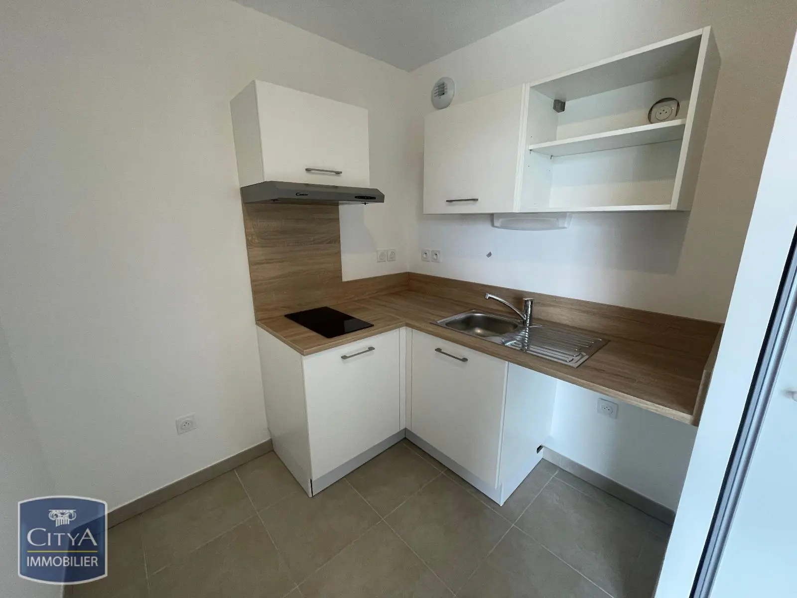 Photo 3 Appartement 1 pièce 28.1m²