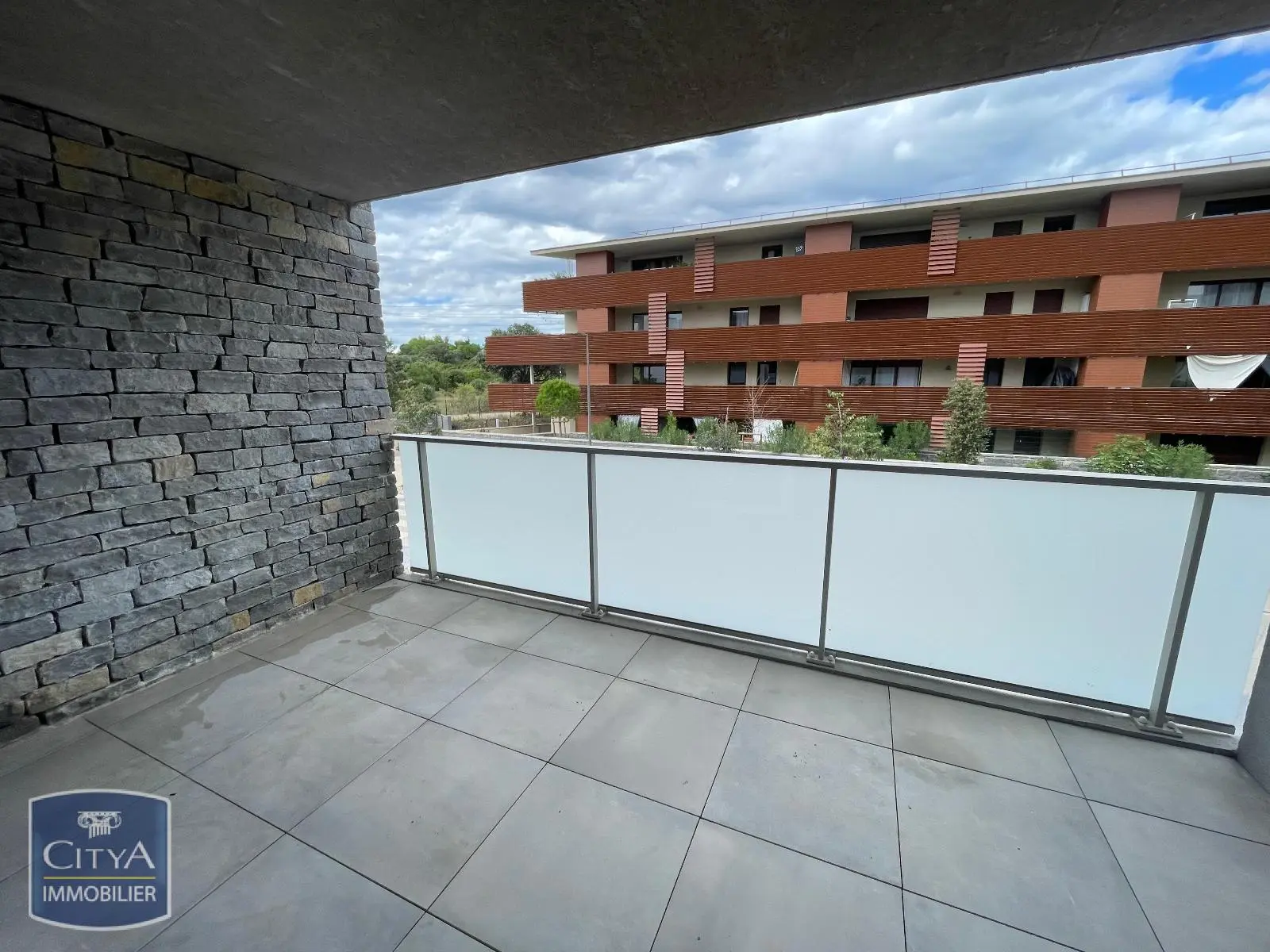 Photo 1 Appartement 1 pièce 28.1m²