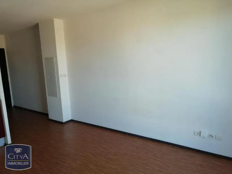 Photo 2 Appartement 1 pièce 22.89m²
