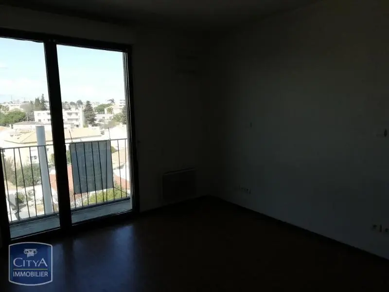 Photo 3 Appartement 1 pièce 22.89m²