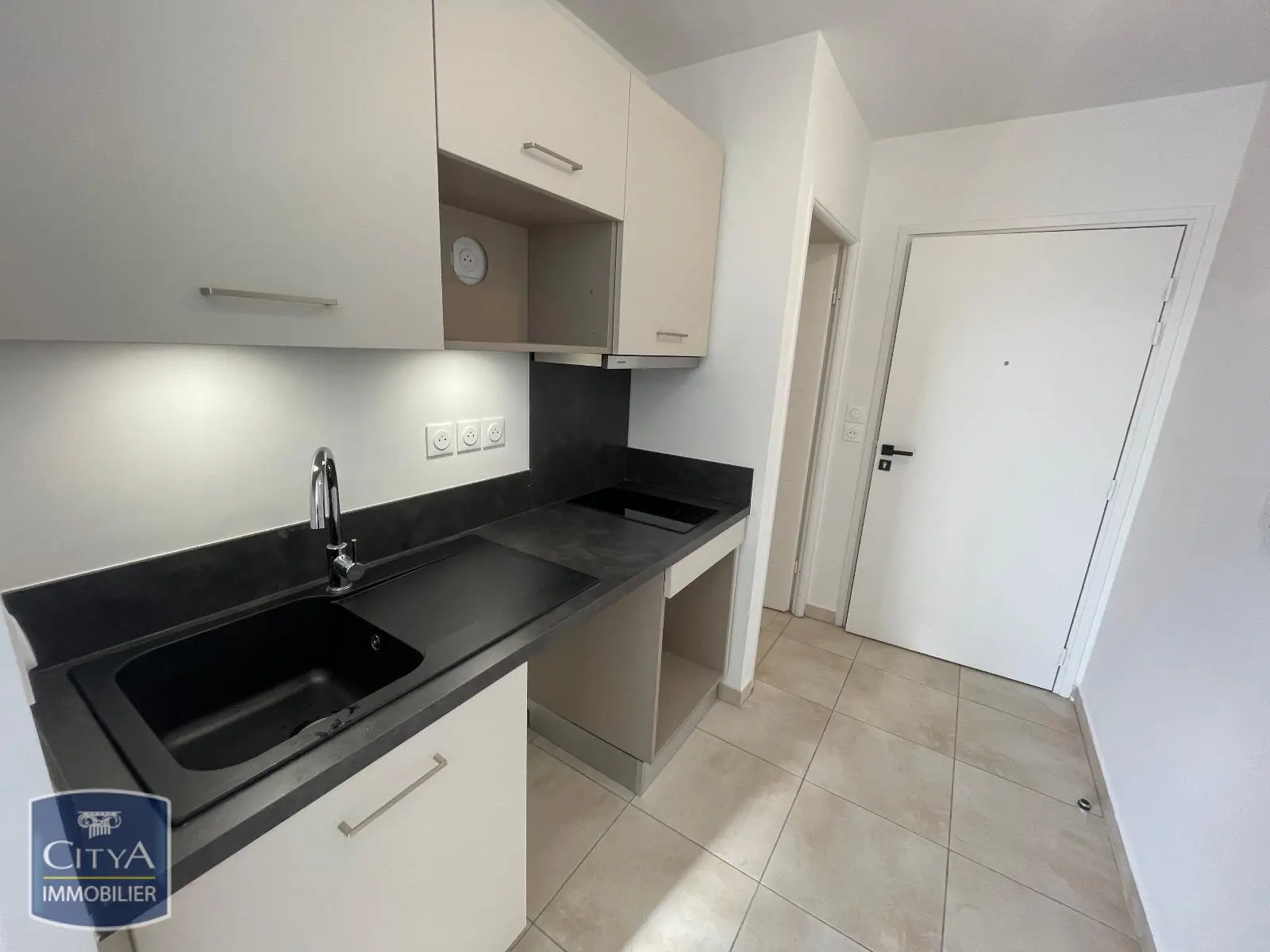 Photo 7 Appartement 1 pièce 21m²
