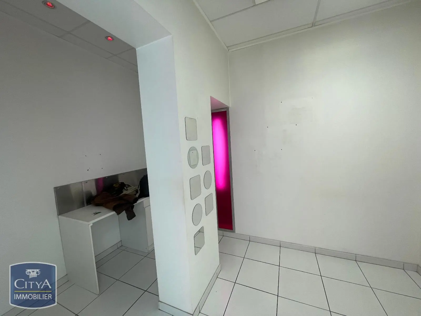 Photo 5 Local Commercial 65m²