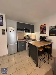 Photo 1 Appartement 1 pièce 28.41m²