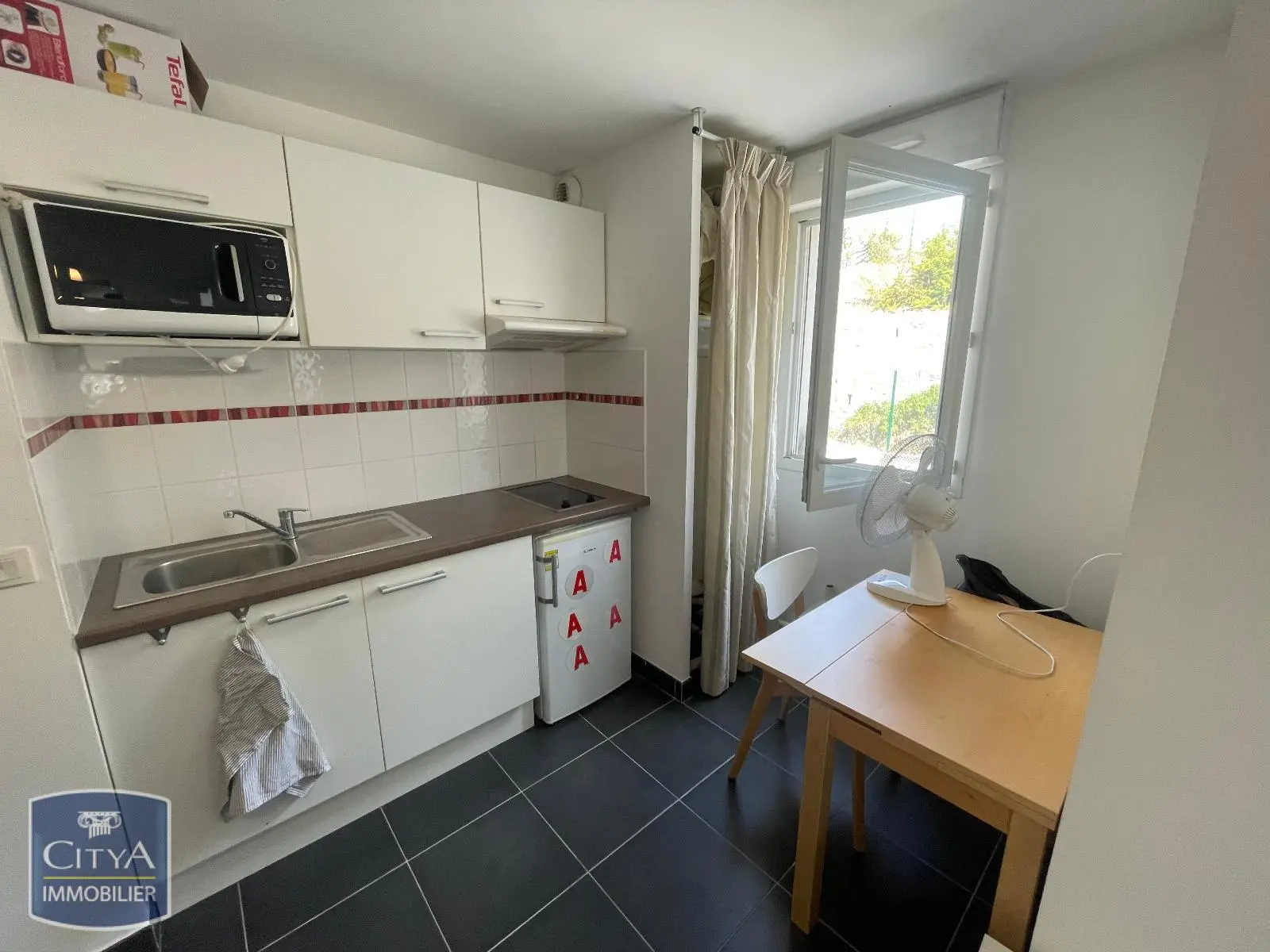 Photo 3 Appartement 1 pièce 26.68m²