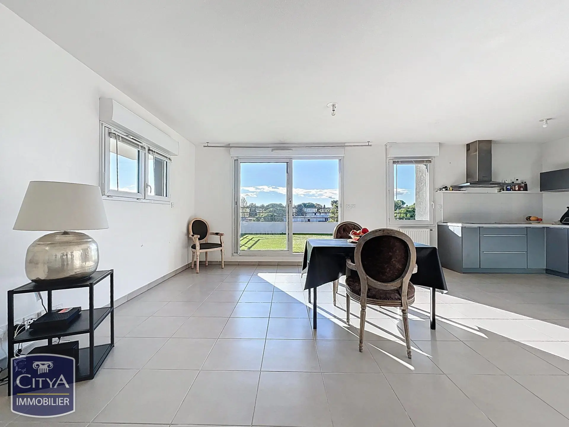 Photo 3 Appartement 4 pièces 98m²