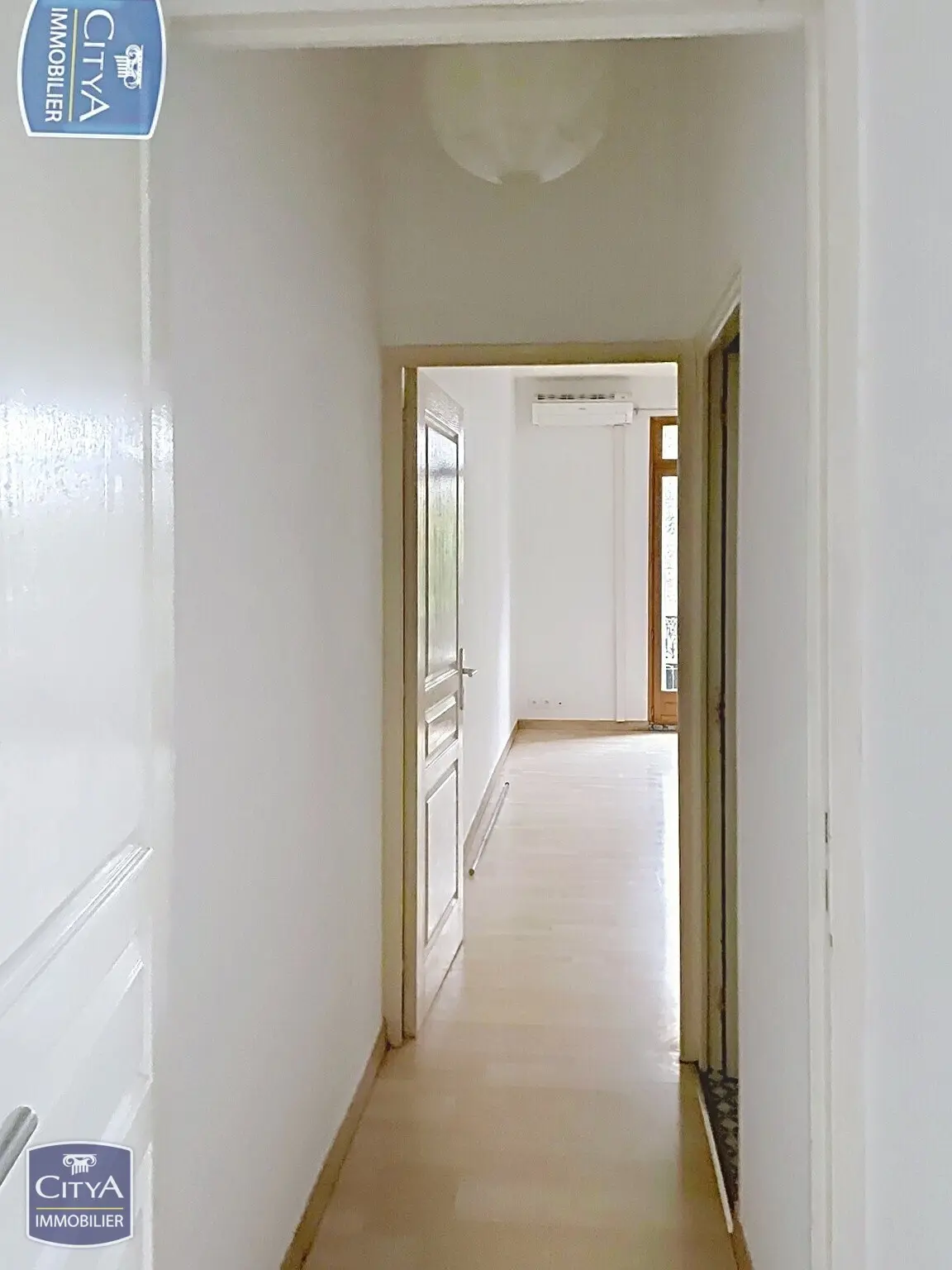 Photo 2 Appartement 2 pièces 45m²