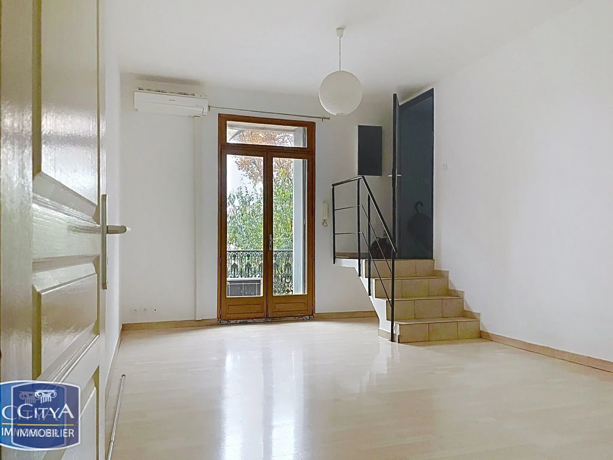 Photo 1 Appartement 2 pièces 45m²
