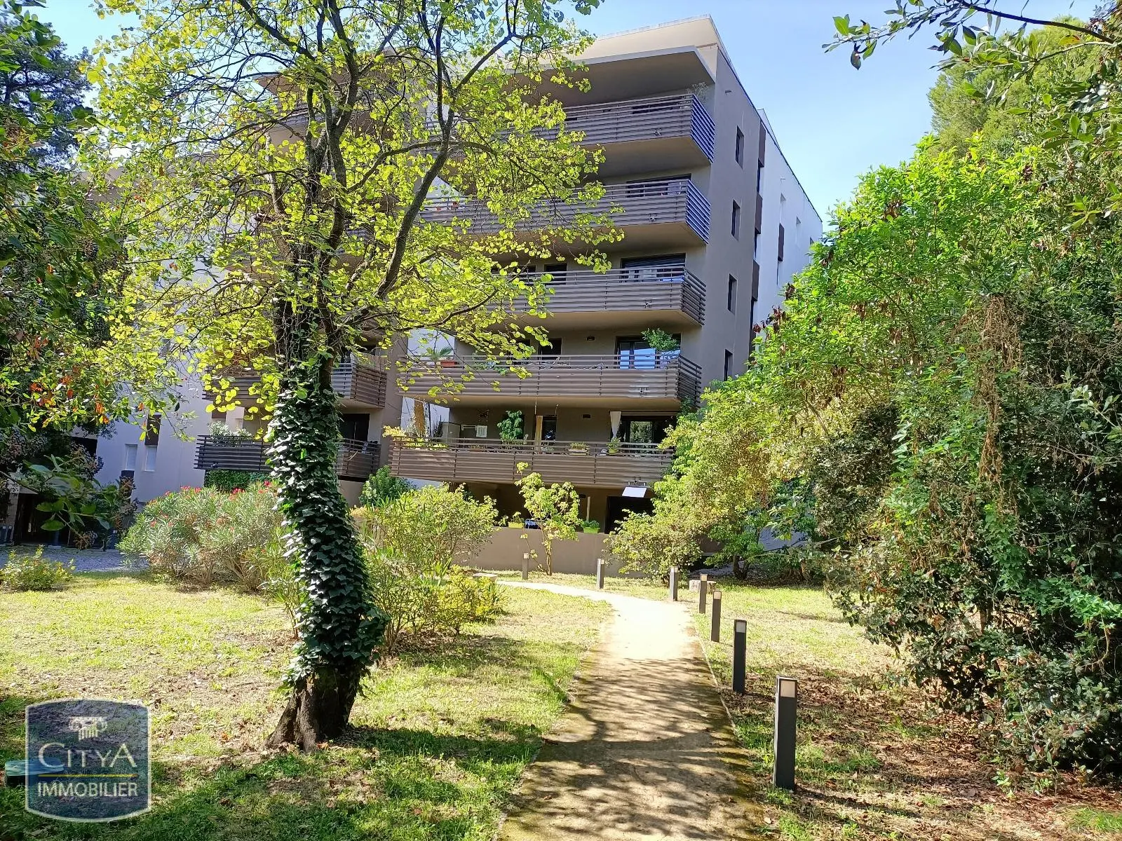 Photo 1 Appartement 2 pièces 44m²