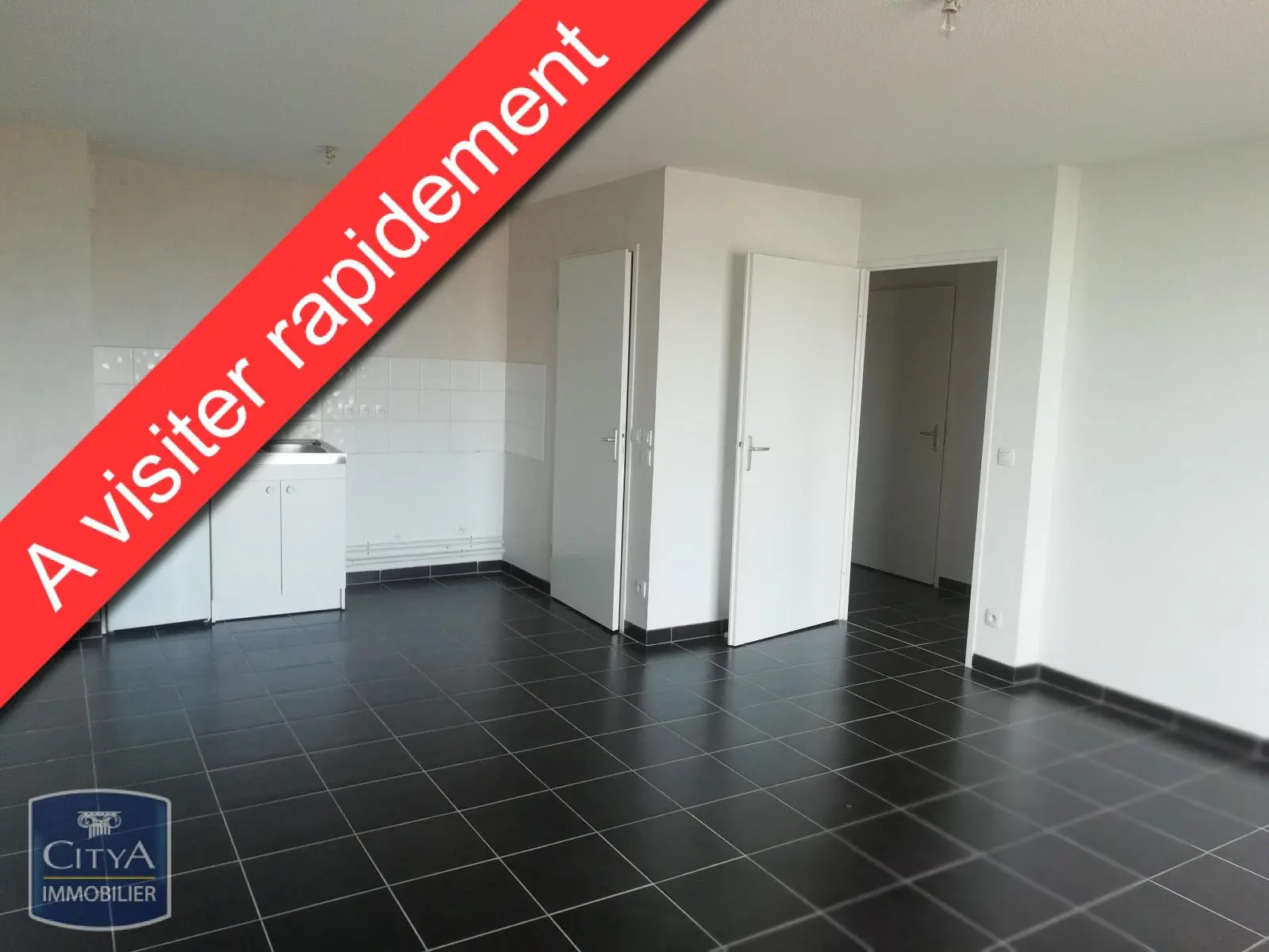 Photo 1 Appartement 2 pièces 48.8m²