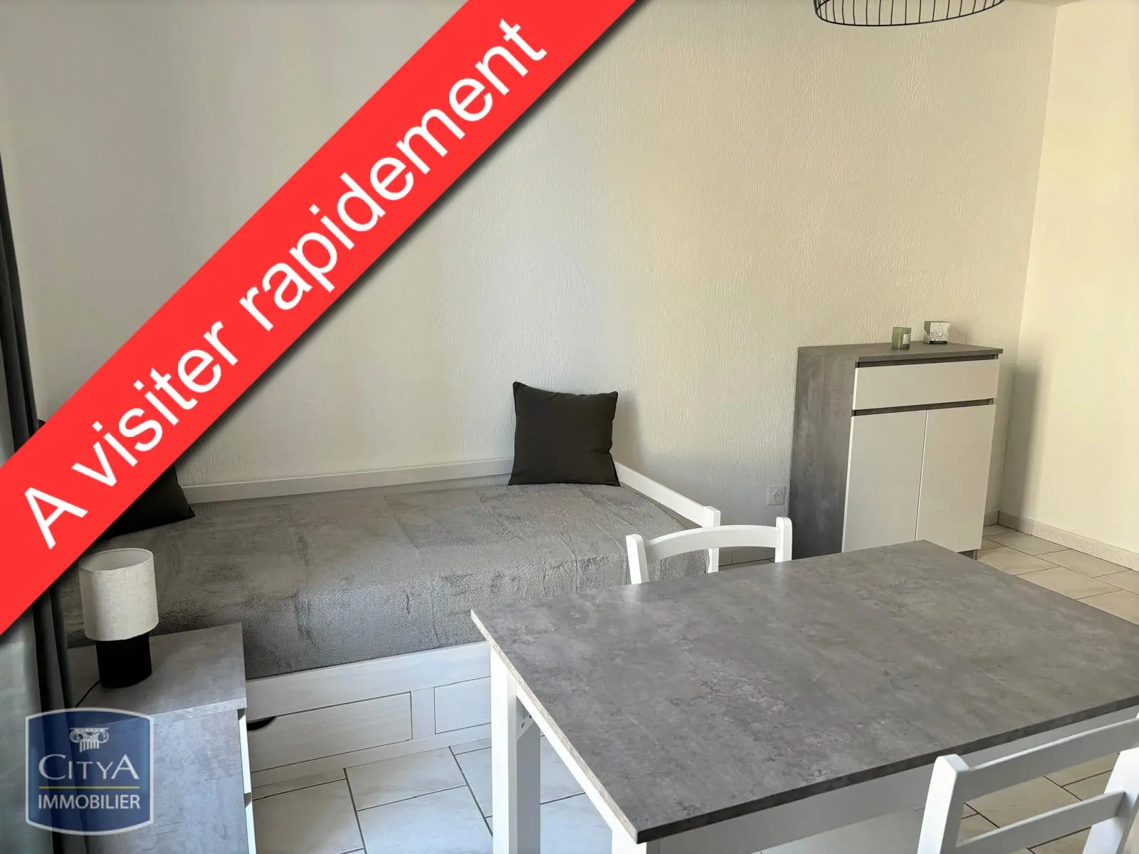 Photo 1 Appartement 1 pièce 17.1m²