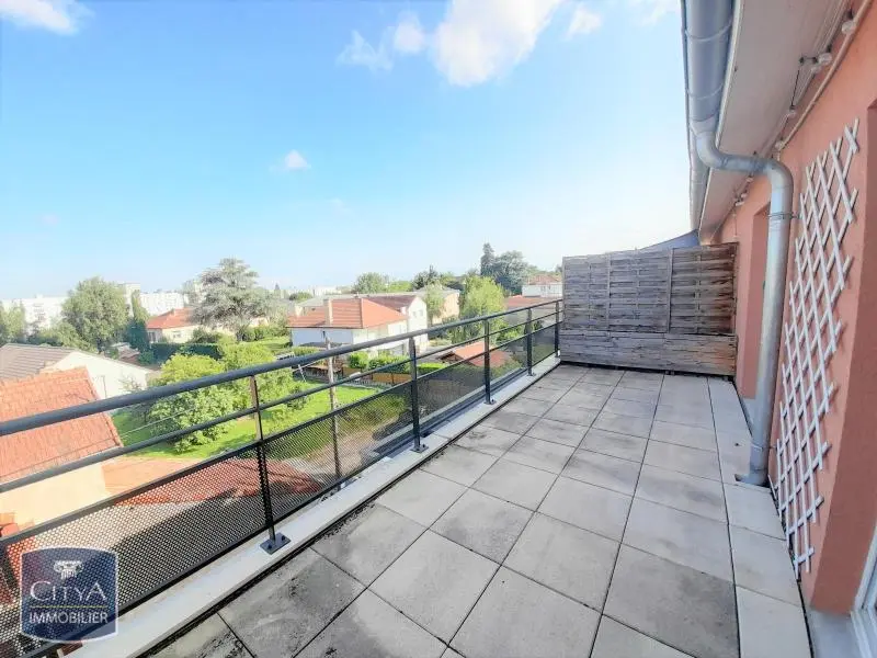 Photo 1 Appartement 1 pièce 31.04m²