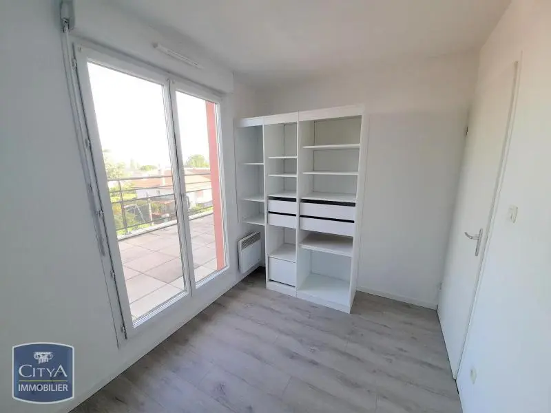 Photo 3 Appartement 1 pièce 31.04m²