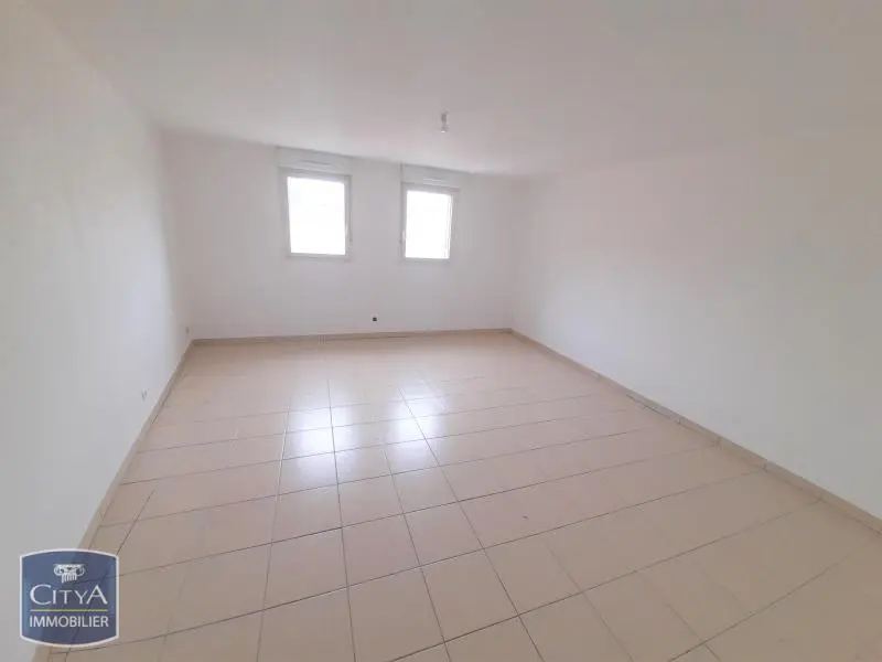 Photo 2 Appartement 1 pièce 32.05m²
