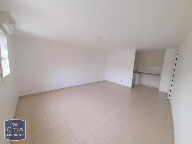 Photo 3 Appartement 1 pièce 32.05m²