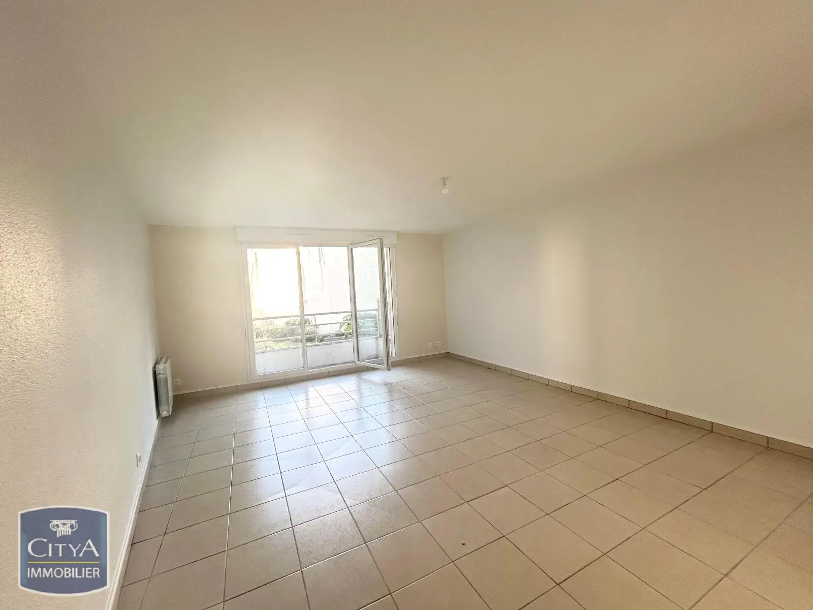 Photo 1 Appartement 1 pièce 32.04m²