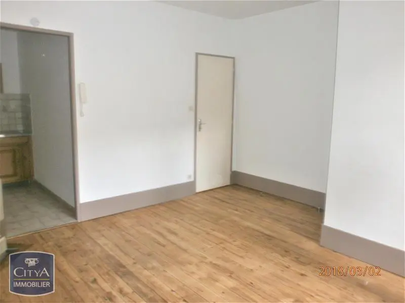Photo 2 Appartement 1 pièce 25m²
