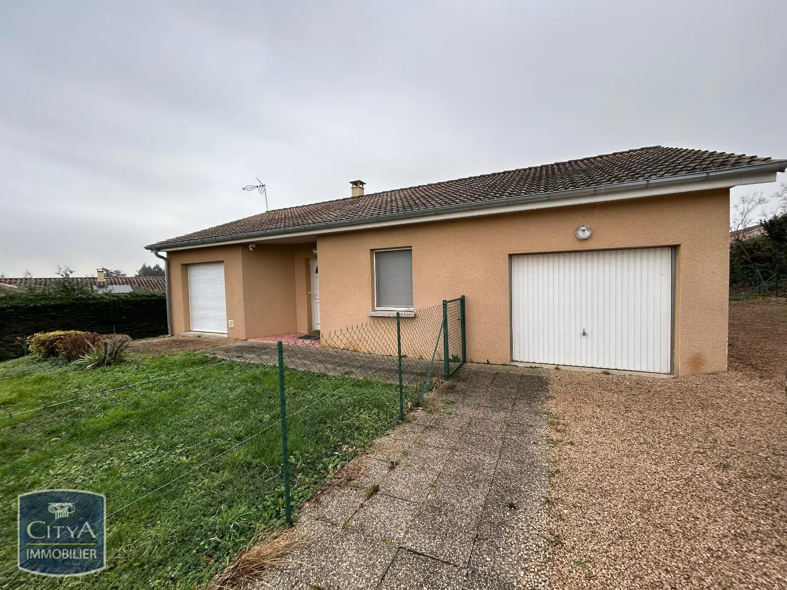 Photo 1 Maison 4 pièces 88m²