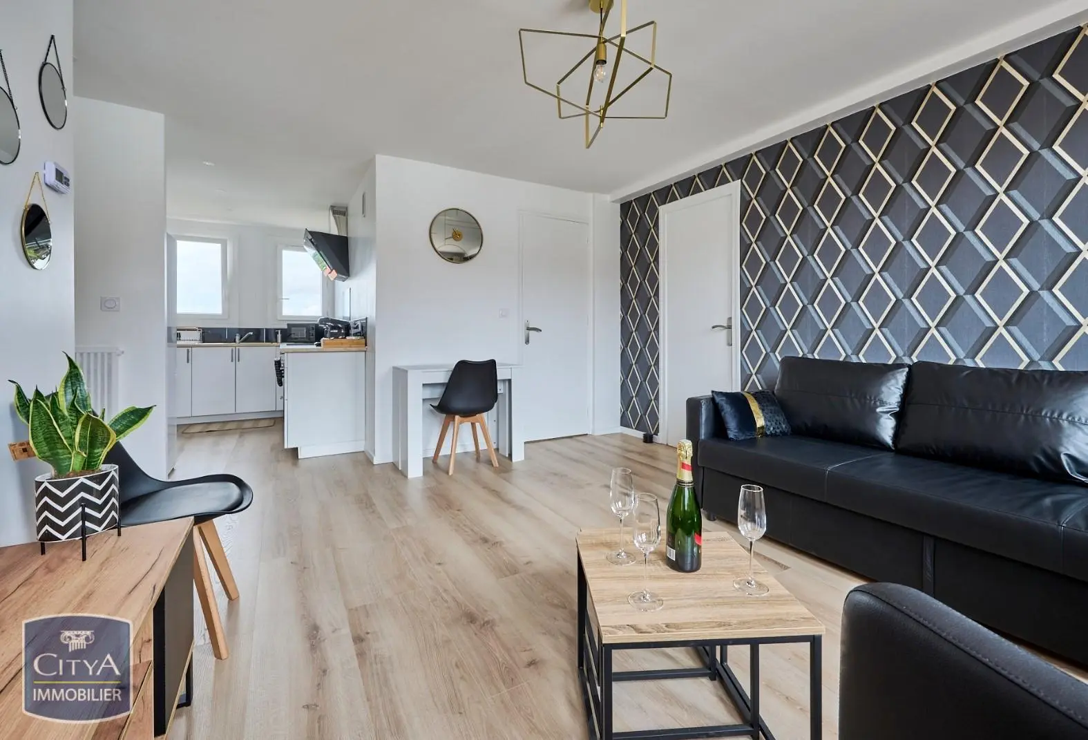 Photo 1 Appartement 4 pièces 63.69m²