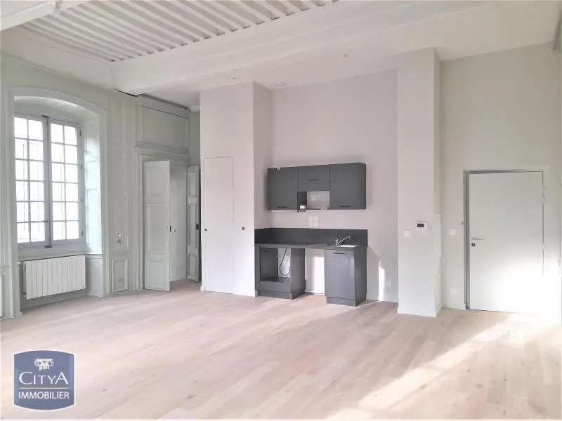 Photo 2 Appartement 2 pièces 67.4m²