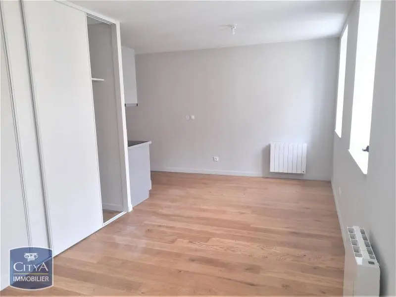 Photo 3 Appartement 1 pièce 30.35m²