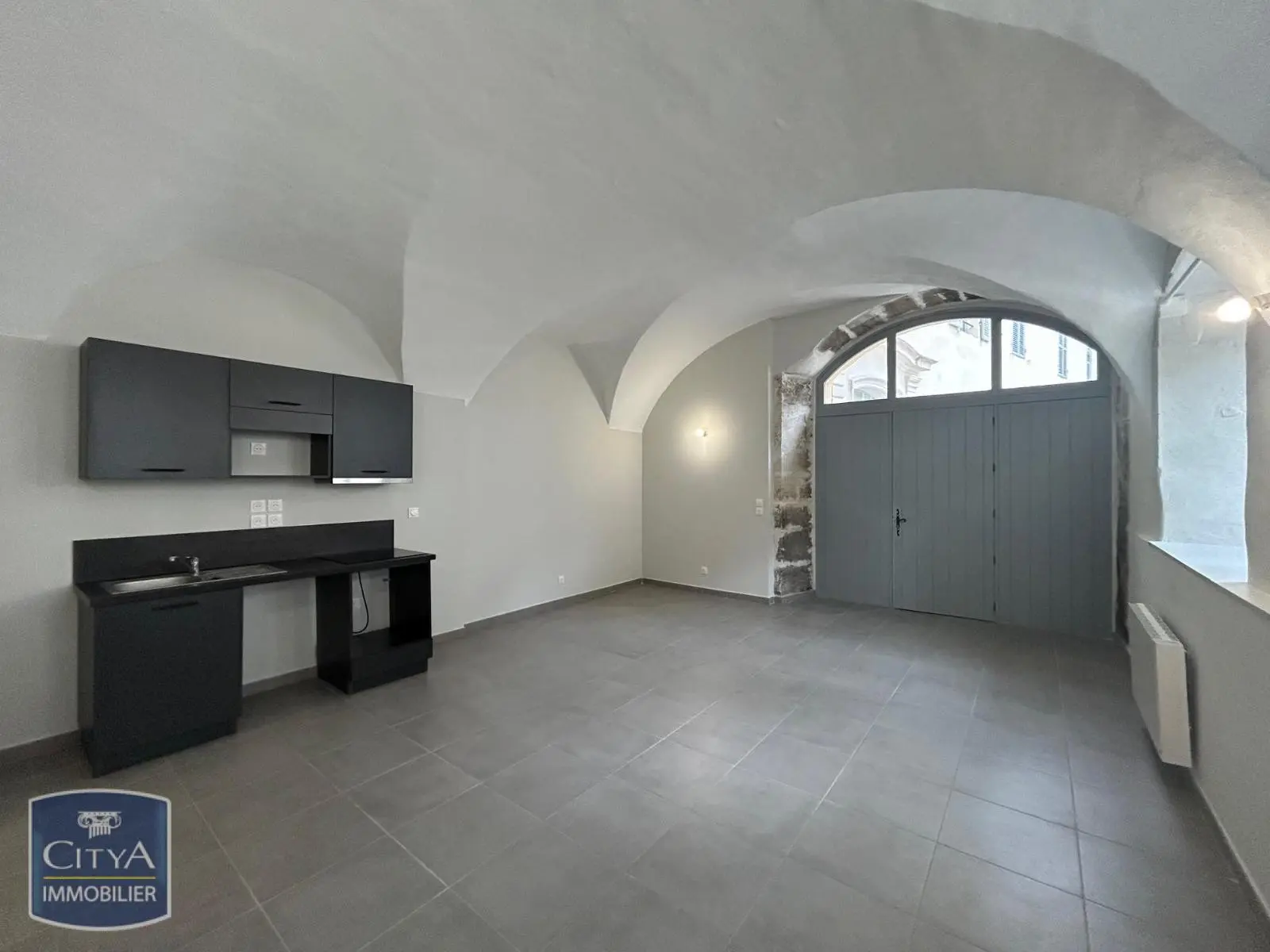Photo 2 Appartement 2 pièces 57.9m²