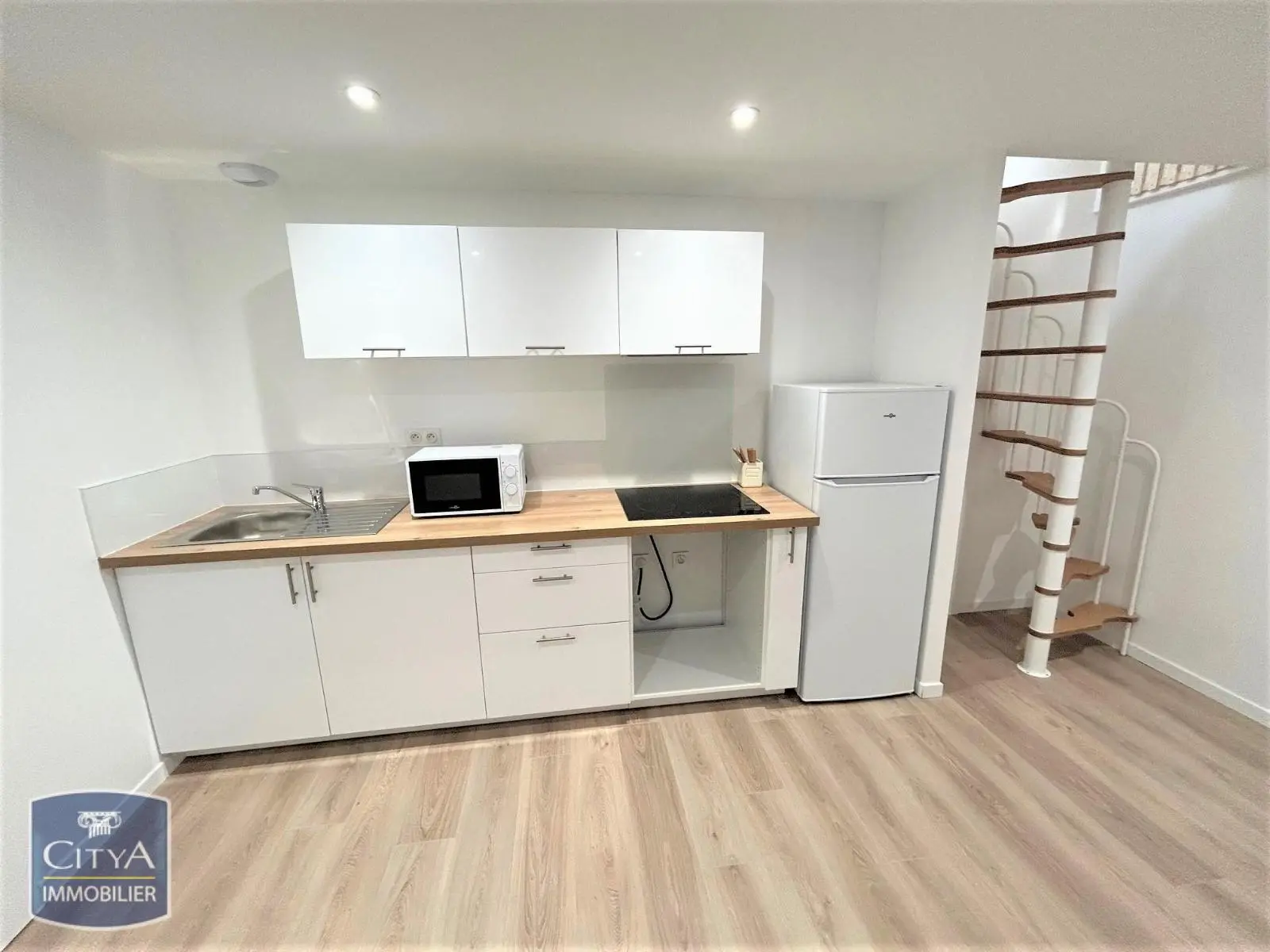 Photo 1 Appartement 3 pièces 51.82m²
