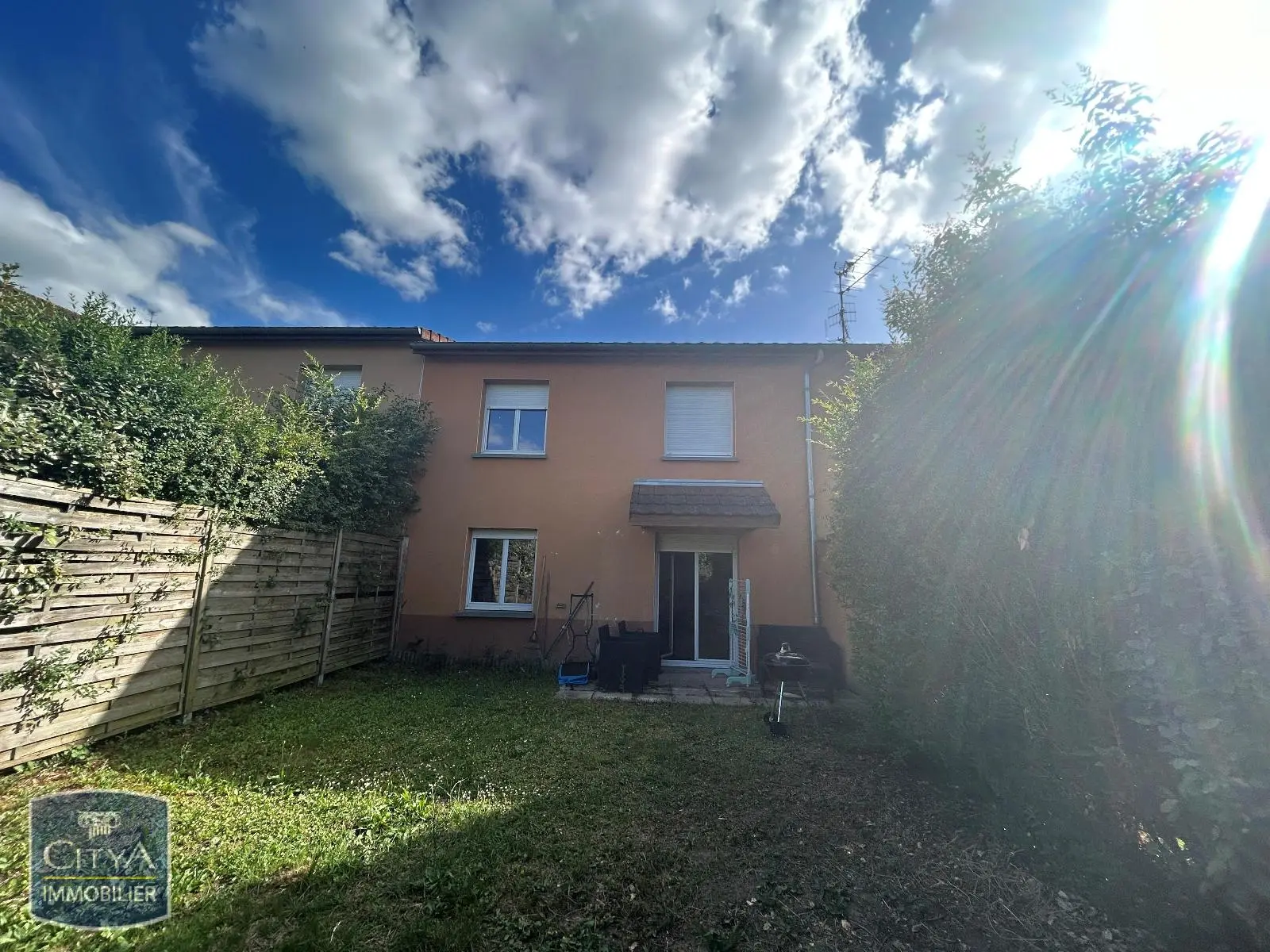 Photo 1 Maison 4 pièces 81.6m²