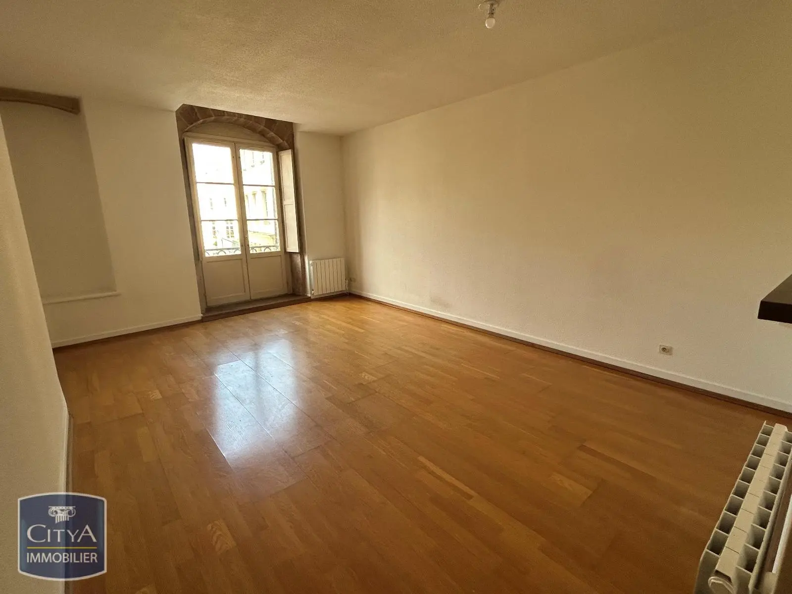 Photo 1 Appartement 1 pièce 39.7m²