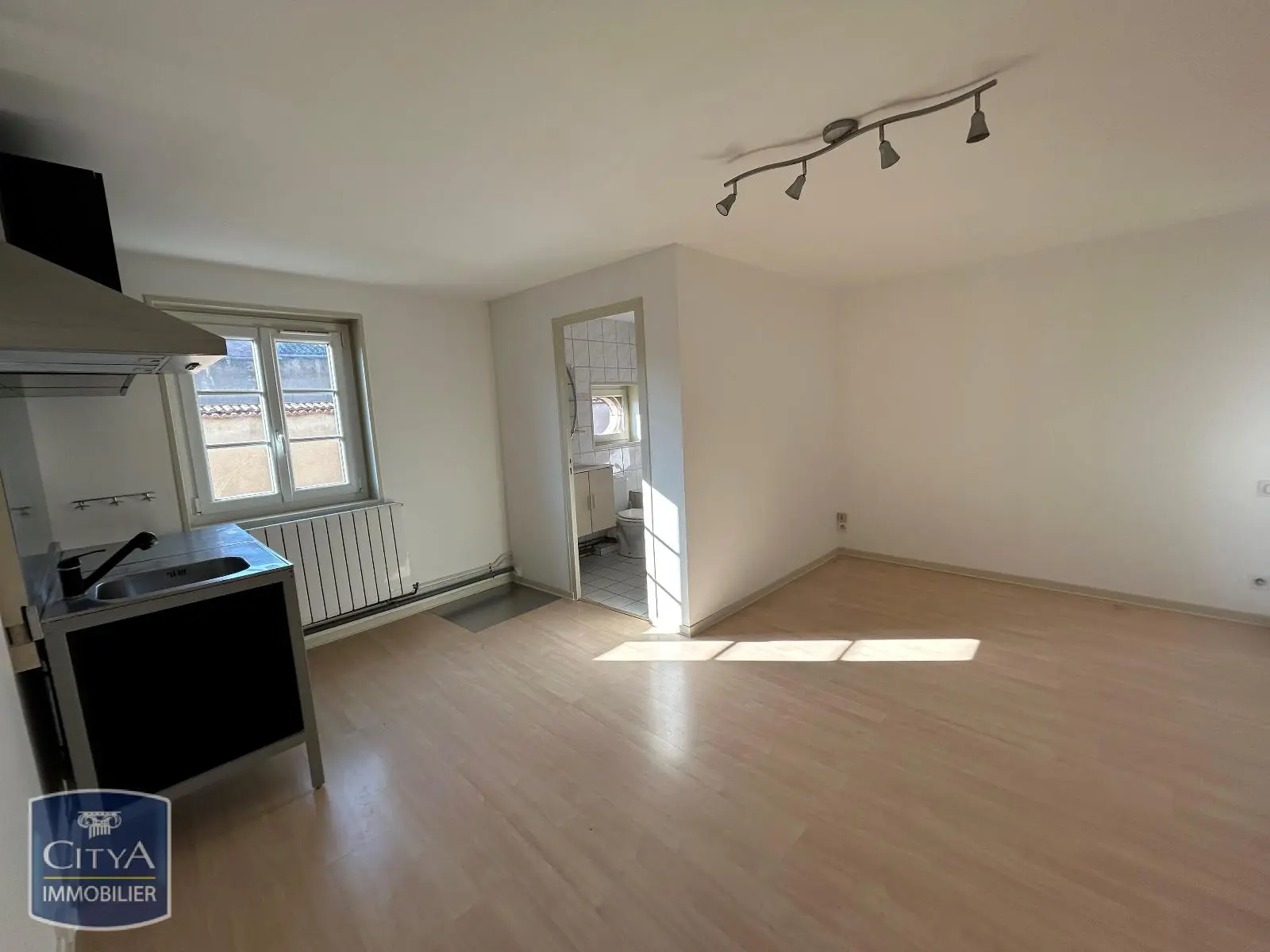 Photo 1 Appartement 1 pièce 20.23m²