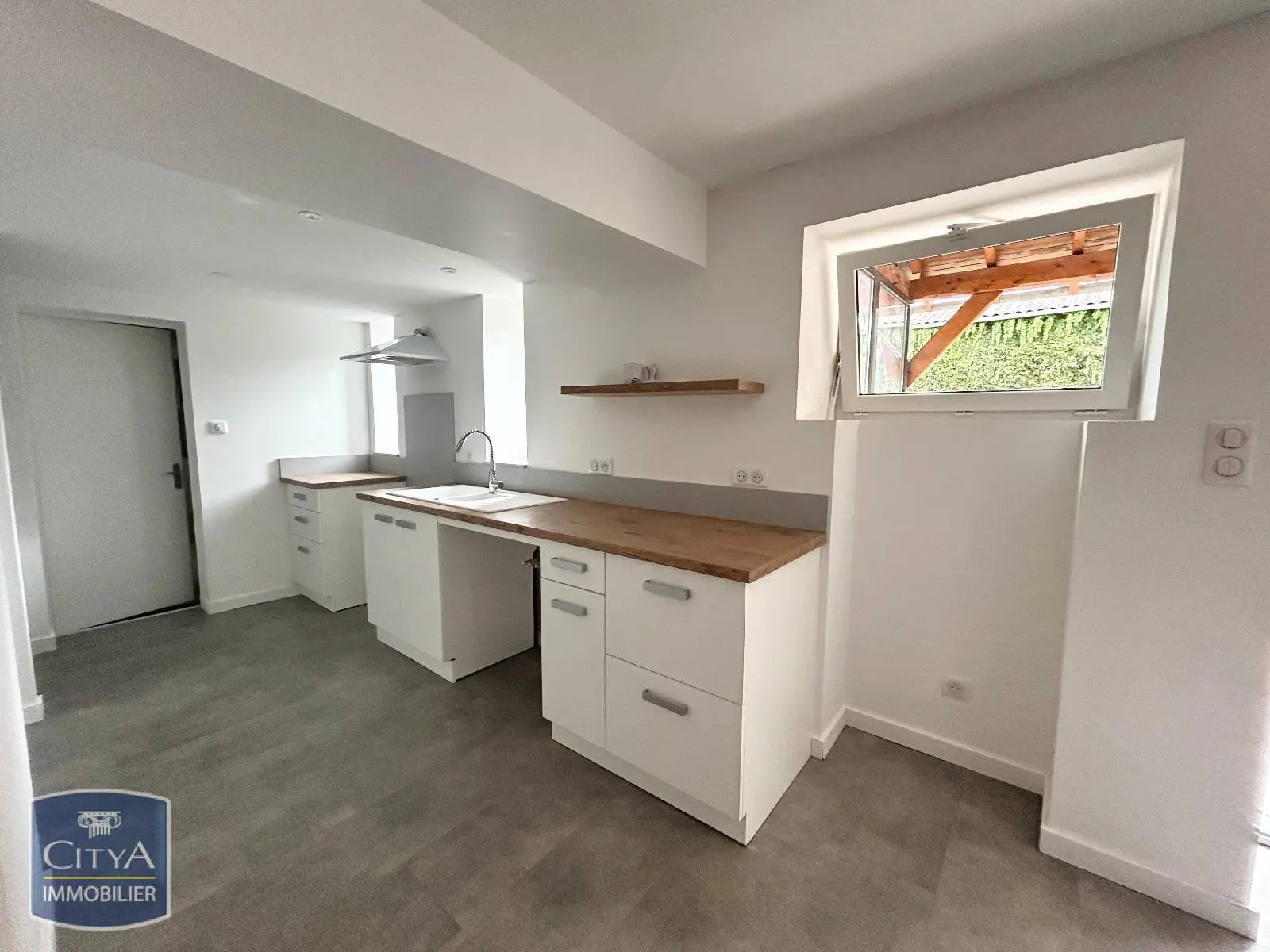 Photo 1 Maison 4 pièces 78.26m²