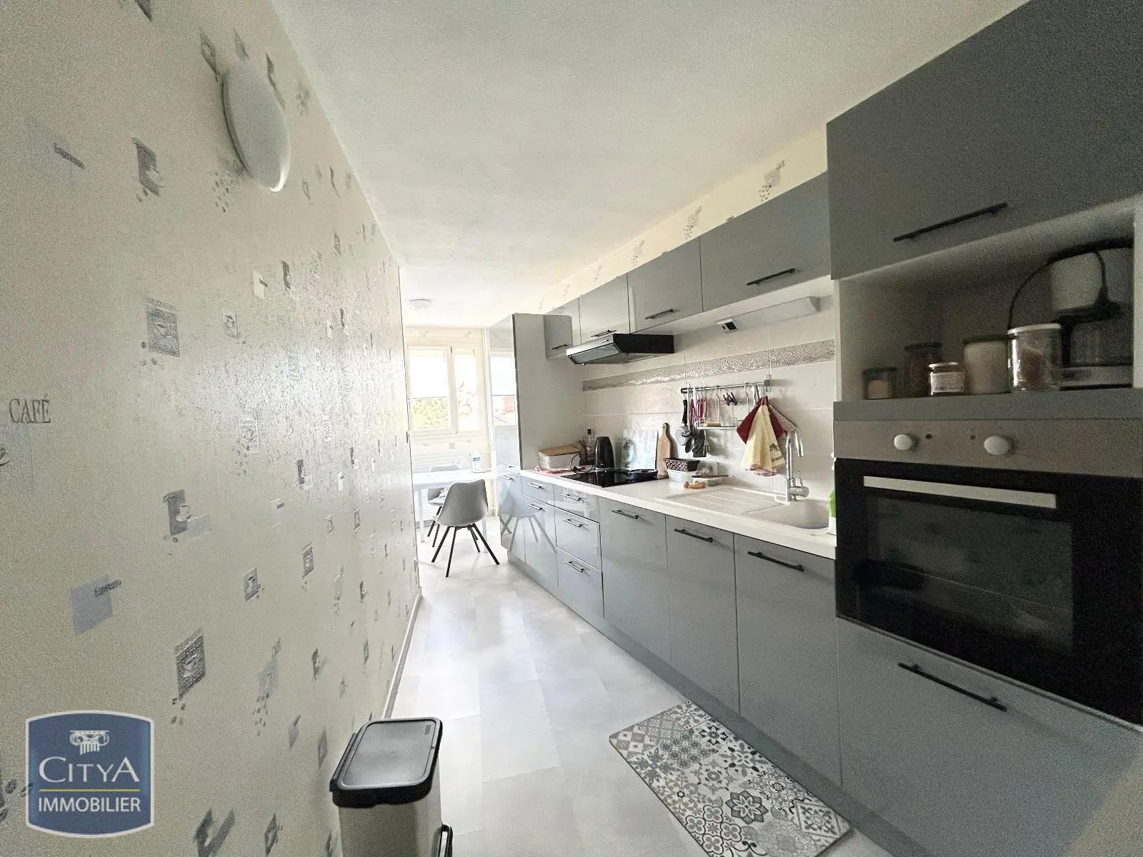 Photo 2 Appartement 3 pièces 75.93m²