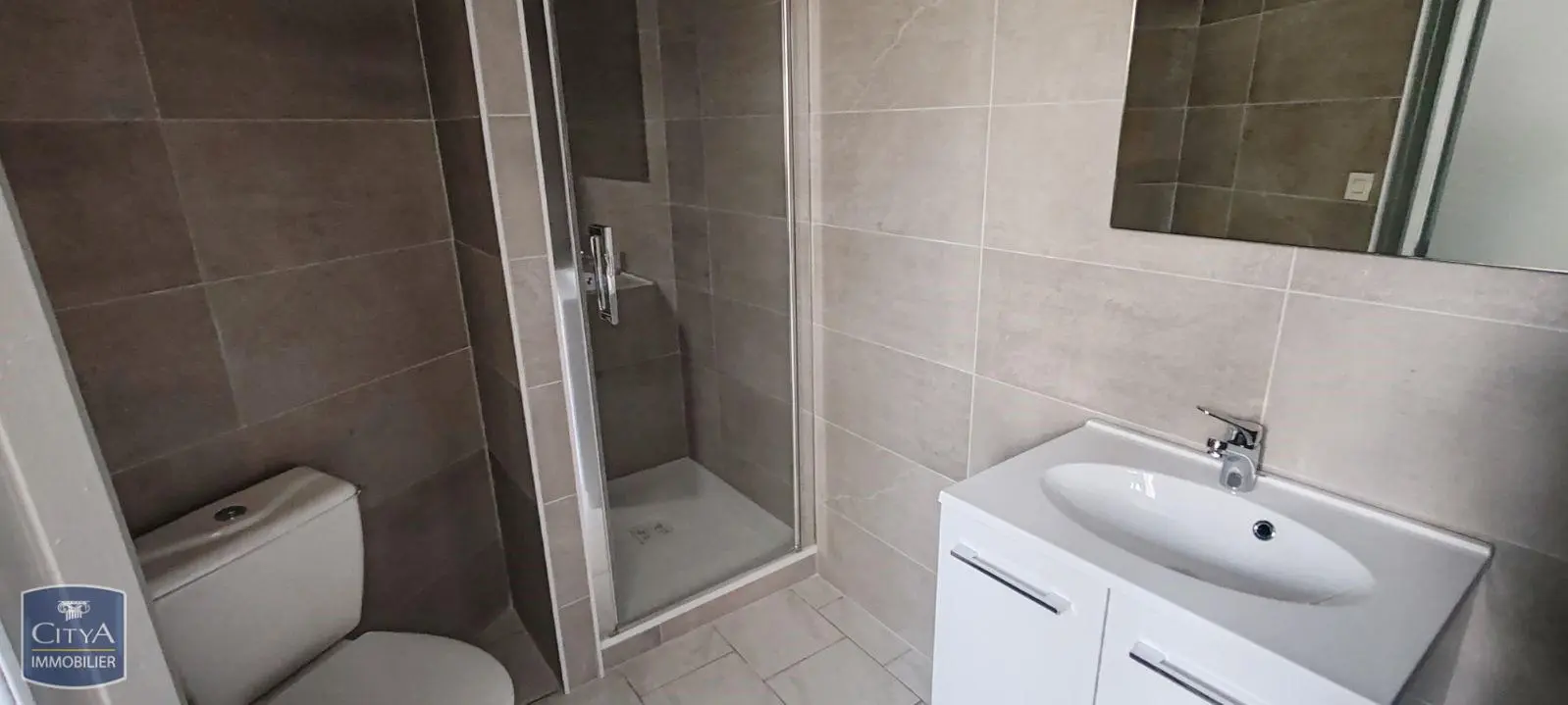 Photo 2 Appartement 1 pièce 14.3m²